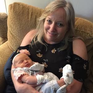 Meet your Posher, Cindy